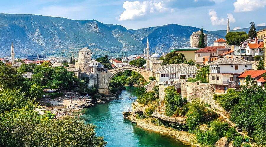 OTOBÜS ile BÜYÜK BALKAN 9 ÜLKE TURU EKSTRA TURLAR ve AKŞAM YEMEKLERİ DAHİL-2025