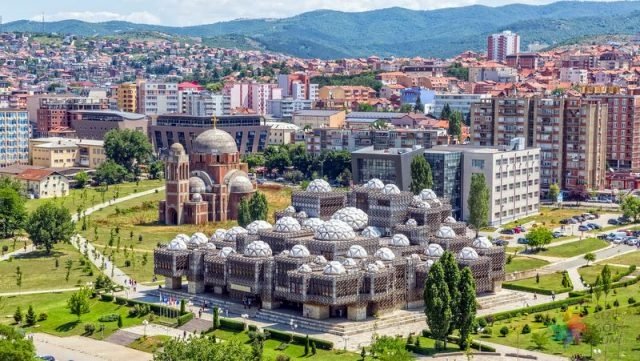 Kosovalı Baştanbaşa Balkan Turu Air Albania Havayolları İle Extra Turlar ve Akşam Yemekleri Dahil 