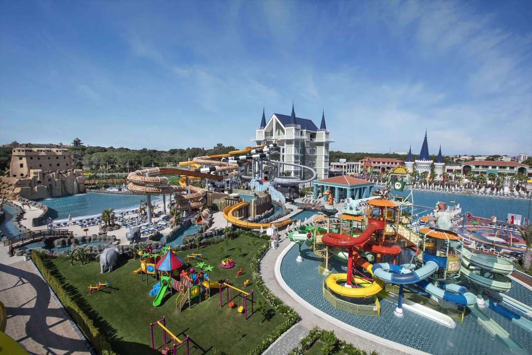 Seaden Sea Planet Resort & Spa