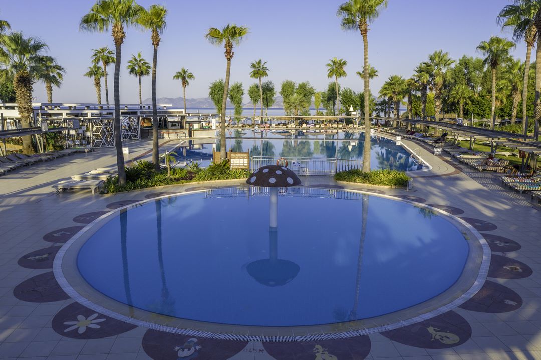 Seaden Sea Planet Resort & Spa