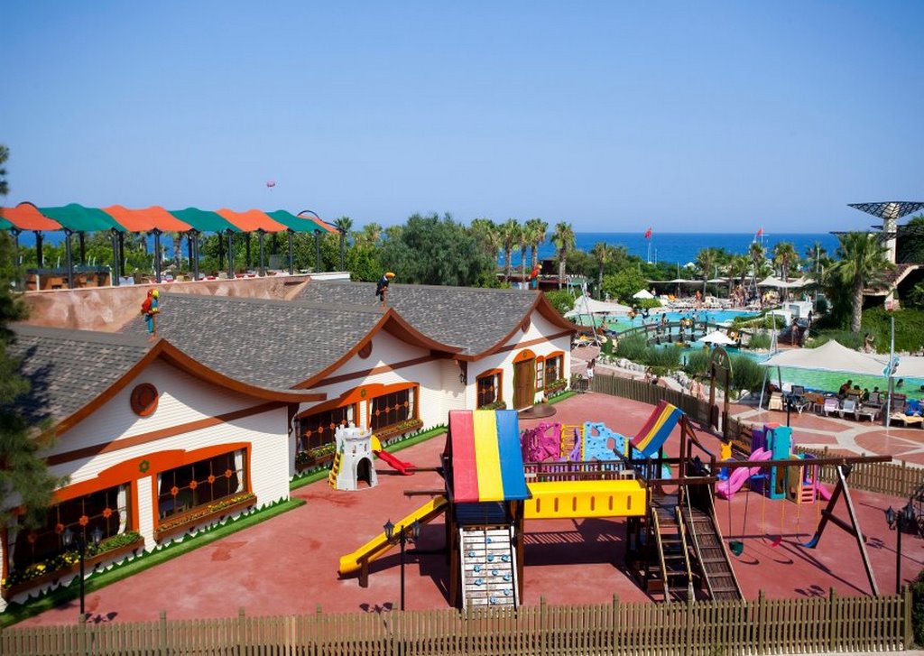Seaden Sea Planet Resort & Spa