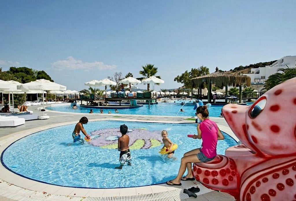 Seaden Sea Planet Resort & Spa
